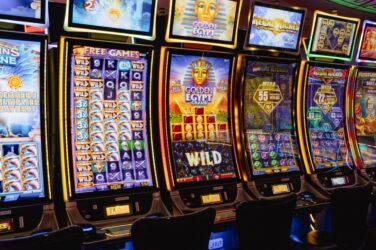 Topp 100 online kasino spilleautomater